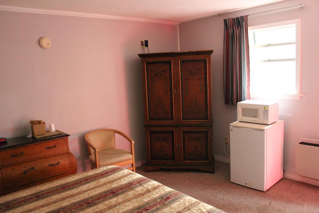 יוריקה ספרינגס Brydan Suites מראה חיצוני תמונה