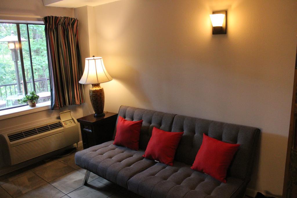 יוריקה ספרינגס Brydan Suites מראה חיצוני תמונה