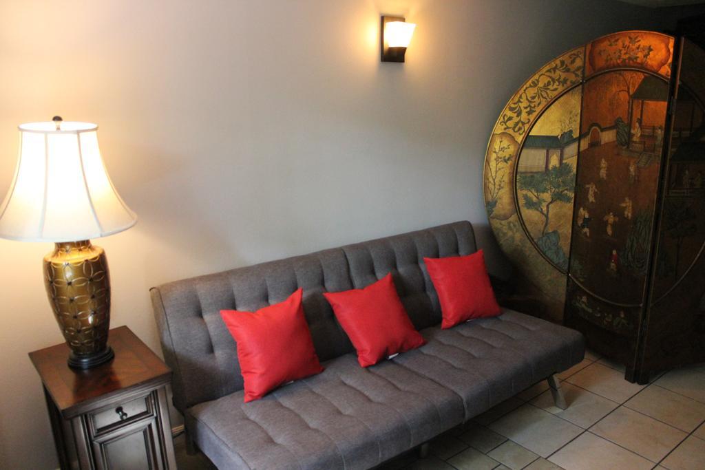 יוריקה ספרינגס Brydan Suites מראה חיצוני תמונה